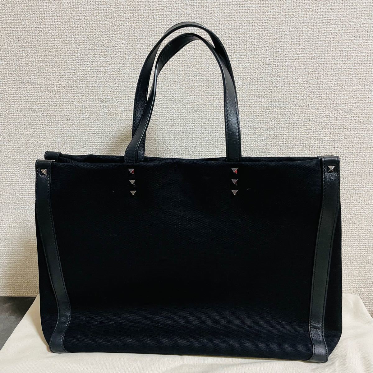 美品 》ヴァレンティノ VLTN トートバッグ バック メンズバック 布袋付