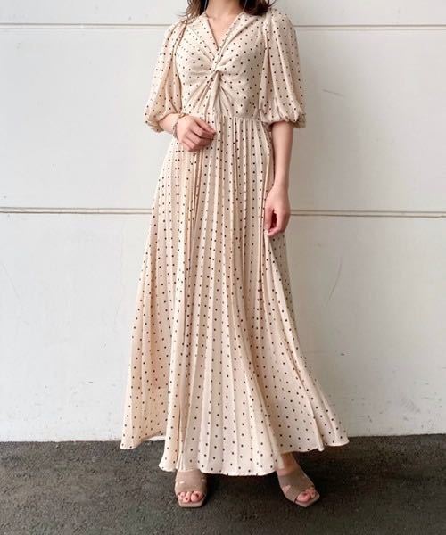 SNIDEL*Sustainable chiffon twist pleat One-piece maxi One-piece Snidel dot pattern beige short sleeves long One-piece beautiful goods 