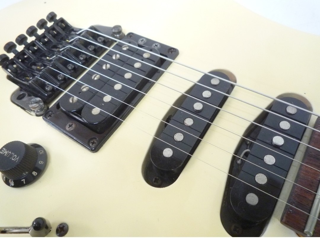 エレキギター YAMAHA RGZシリーズ 動作良好 国産 ビンテージ エレキギター YAMAHA RGZシリーズ 動作良好 国産 ビンテージ