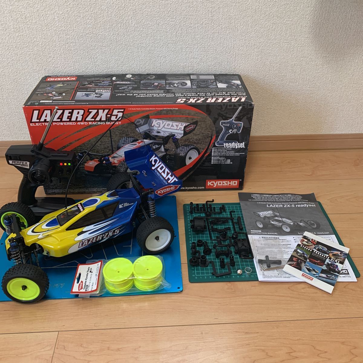 Yahoo!オークション - 京商 ラジコン レーザー ZX5 ready set Yahoo!オークション - 京商 ラジコン レーザー ZX5 ready set