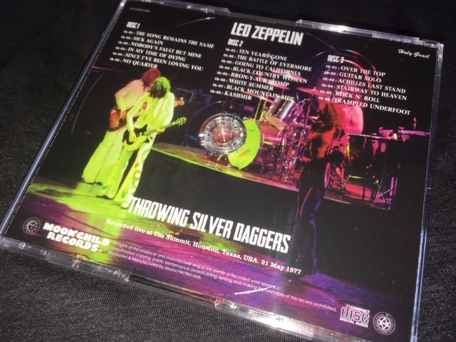 Moon Child ★ Led Zeppelin -「Throwing Silver Daggers」プレス3CD_画像2