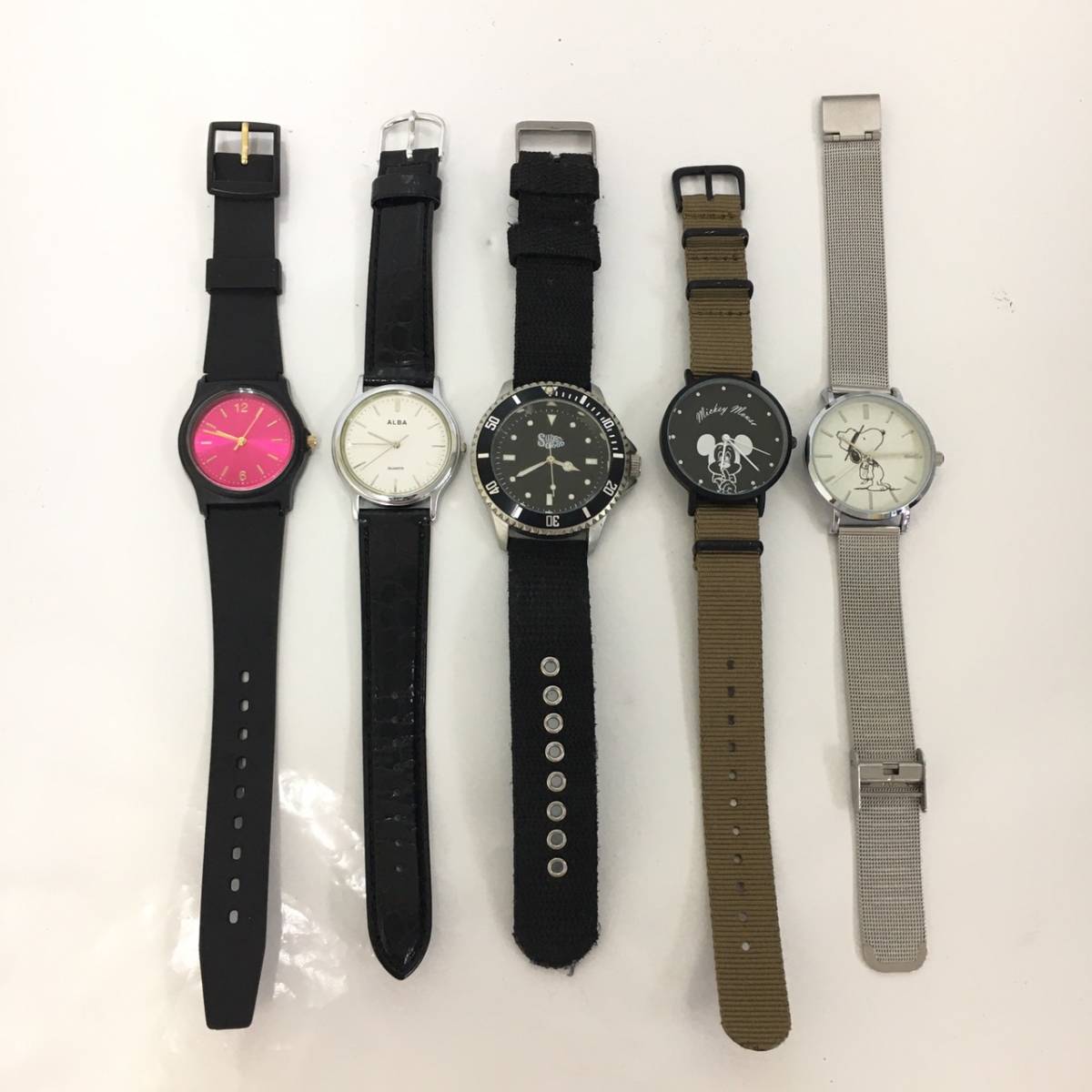 □ジャンク品□時計20本まとめ売り②NIXON X-girl CASIO CITIZEN swatch DW Silly Good SKAGEN ALLY DENOVO 複数落札同梱OK B220701-303_画像7