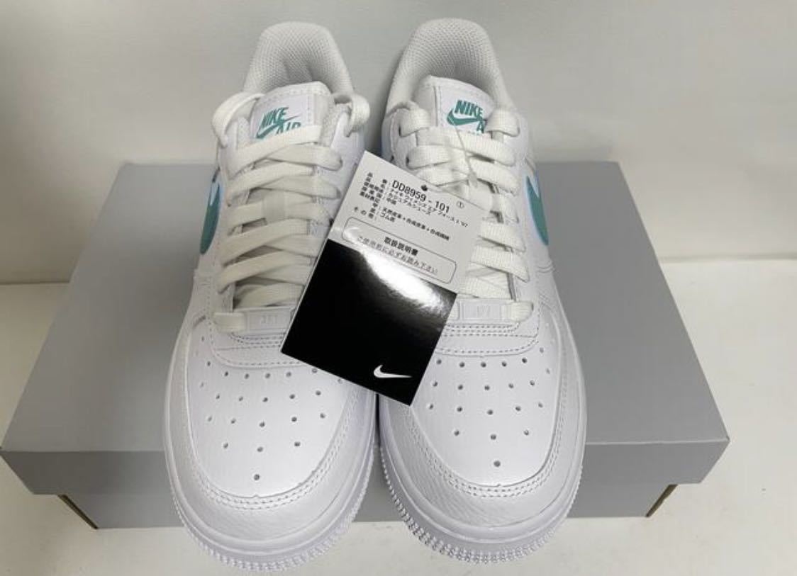 【送料無料】【新品】24㎝　NIKE WMNS AIR FORCE 1 ’07 ナイキ ウィメンズ エア フォース1 ホワイト/ウォッシュドティール