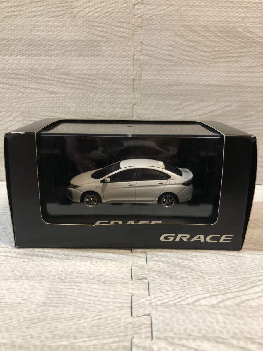 1/43 ホンダ グレイス GRACE カラーサンプル ディーラー特注 ミニカー プラチナホワイトパール