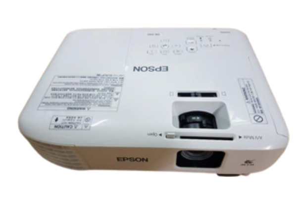 純正大セール 【価格交渉お受けします】EPSON EB-X05 プロジェクター