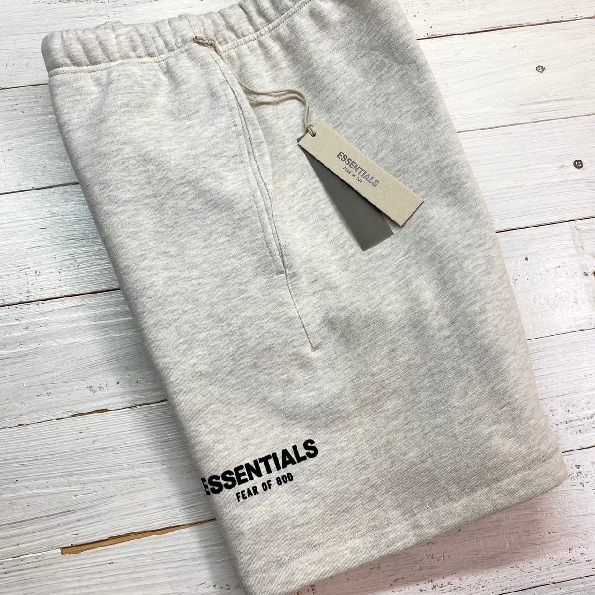 45%割引XS【1着でも送料無料】 新品【メンズXS】☆エッセンシャルズ ...
