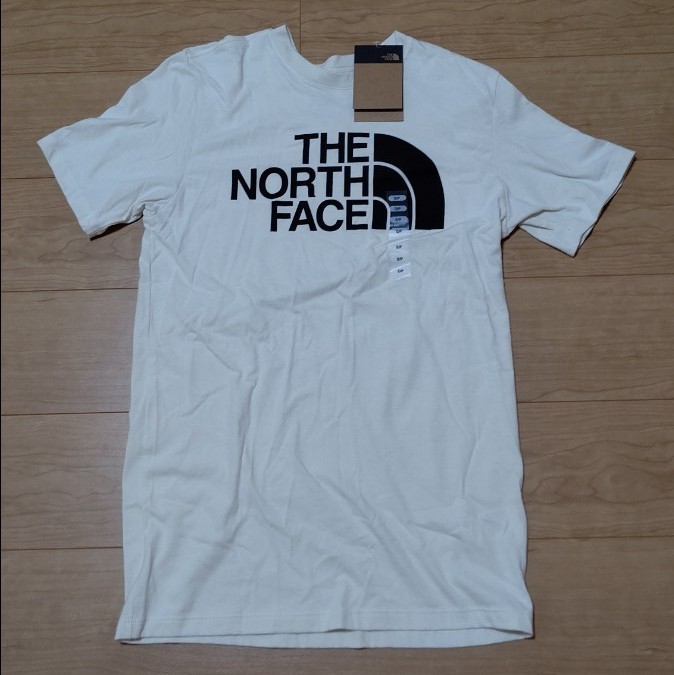 THE NORTH FACE ザノースフェイス 半袖Tシャツ