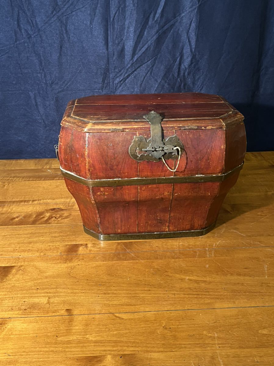 822 木箱 レトロ 古道具 古美術 古民具 木製 　アンティーク　道具箱