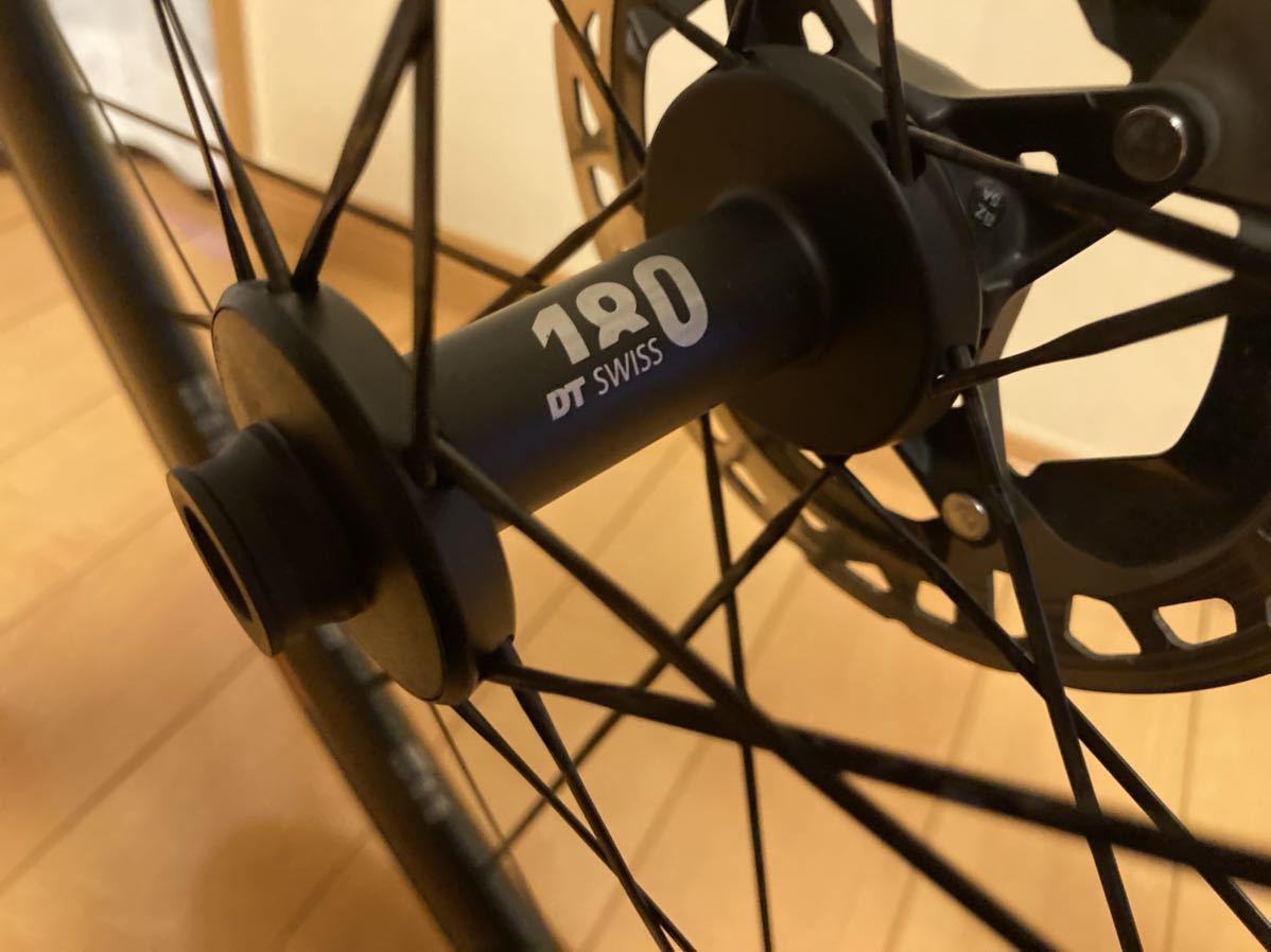 ナチュラム アパレル専門店自転車タイヤ チューブ 1100 ダイカット ARC DT リアホイール 62 SWISS