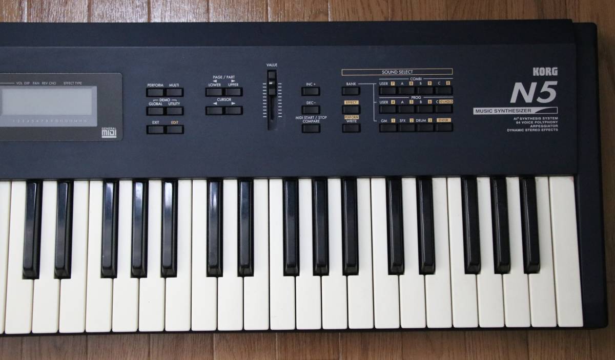 シンセサイザー★KORG N5 61鍵盤 コルグ midiキーボード　送料無料_画像3