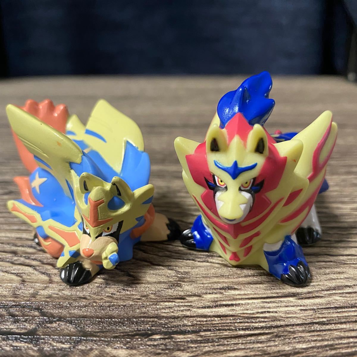 ポケモンキッズ 指人形 ソフビ フィギュア ザシアン ザマゼンタ ポケモンキッズ 指人形 ソフビ フィギュア ザシアン ザマゼンタ