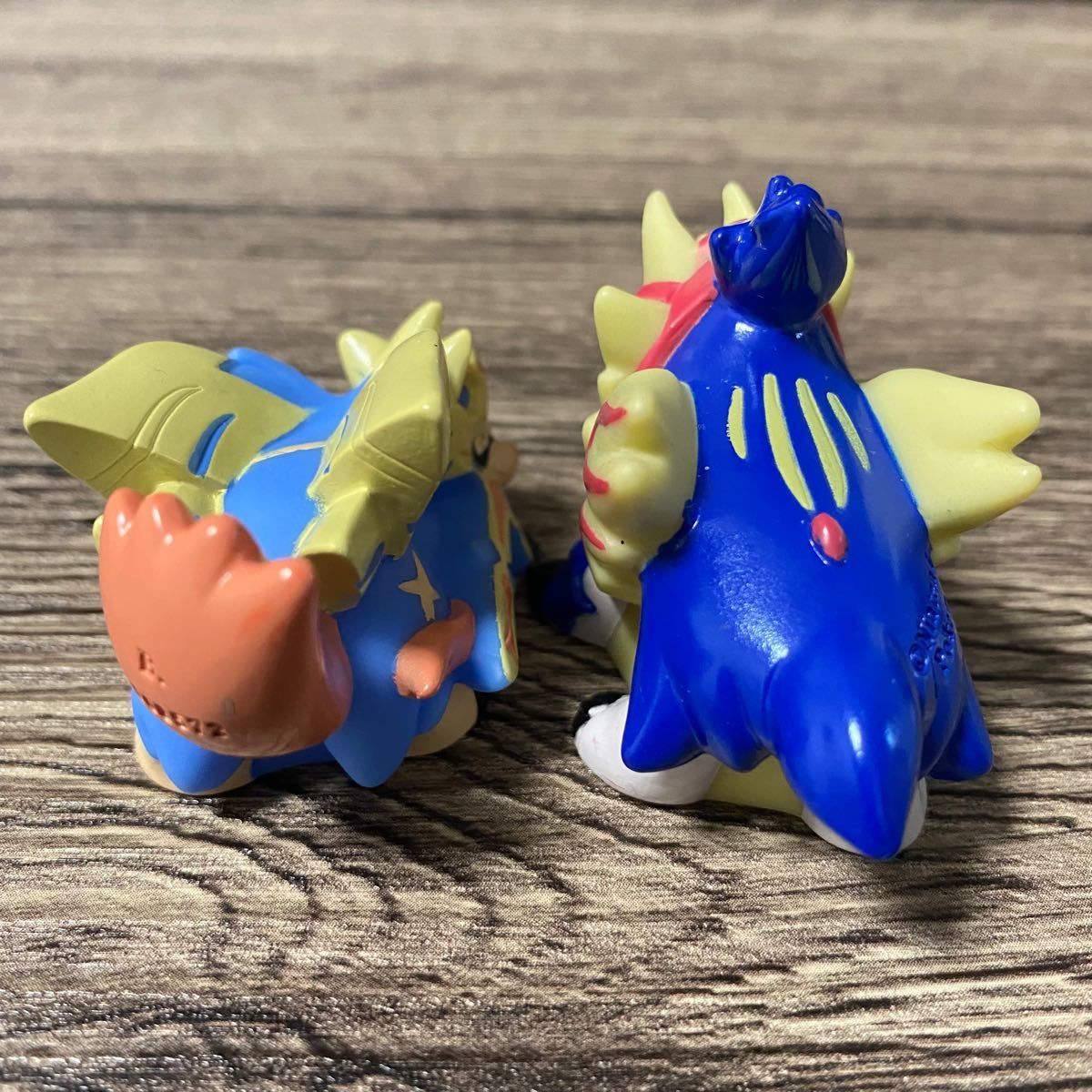 ポケモンキッズ 指人形 ソフビ フィギュア ザシアン ザマゼンタ ポケモンキッズ 指人形 ソフビ フィギュア ザシアン ザマゼンタ