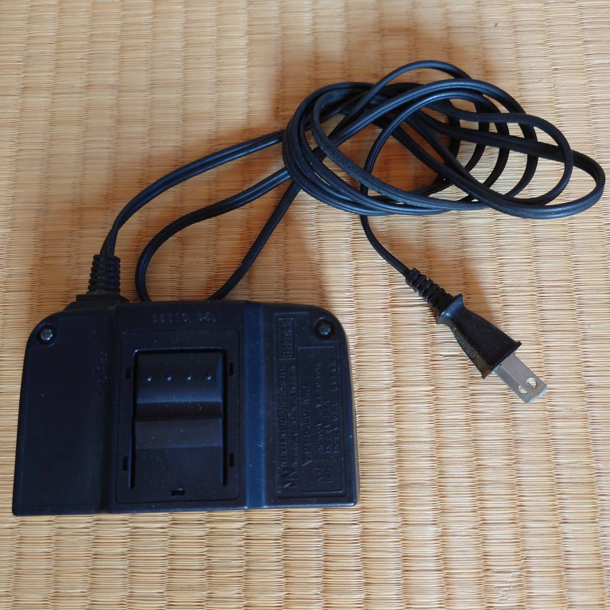 任天堂純正品 NINTENDO64 ACアダプター NUS-002 送料込