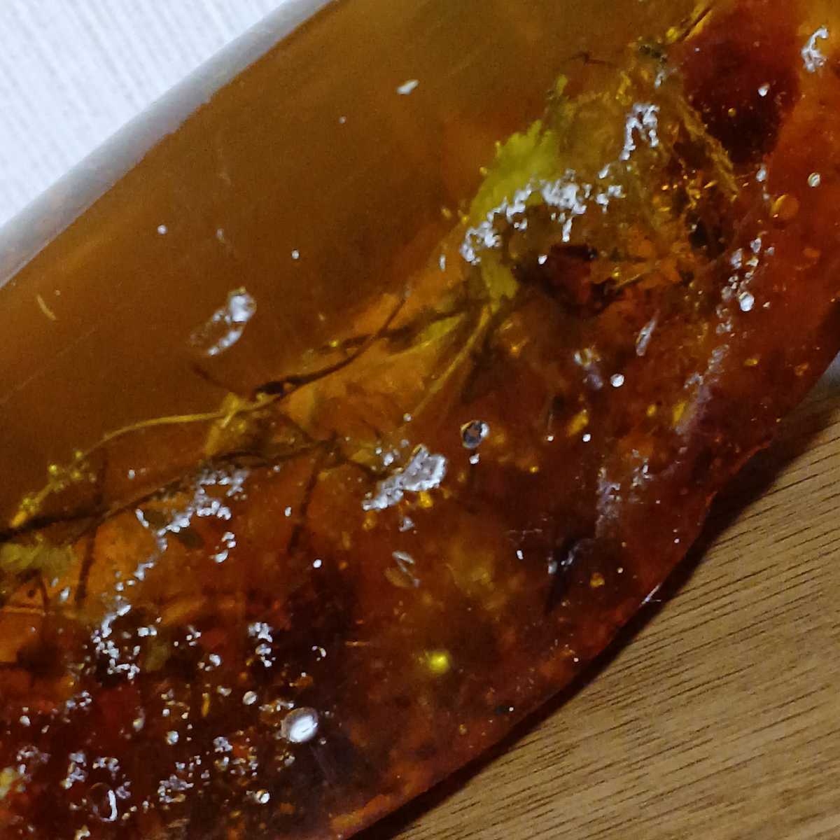 鑑賞石 琥珀風 虫入り 置物 台座付き アンティーク 鑑賞石 琥珀風 虫入り 置物 台座付き アンティーク