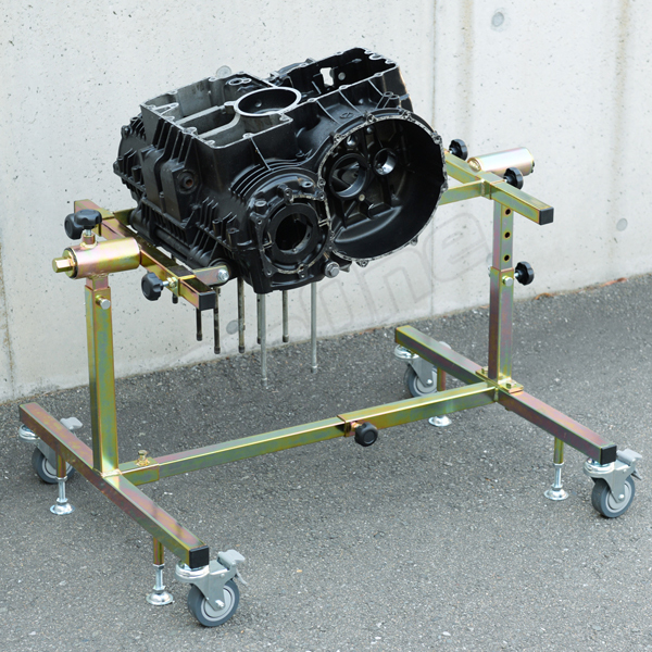 超激安低価BigOne エンジン メンテナンス スタンド 作業台 回転式 様々なエンジンの ヘッド シリンダー ピストン ミッション クラッチ メンテナンスに バイクリフト