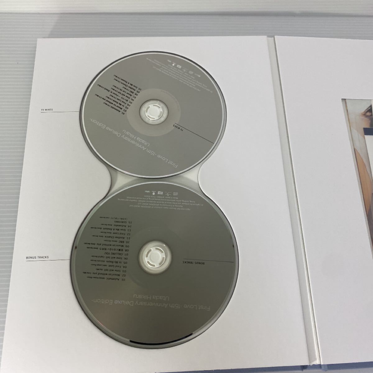 First Love-15th Anniversary Deluxe Edition- 宇多田ヒカル First Love-15th Anniversary Deluxe Edition- 宇多田ヒカル