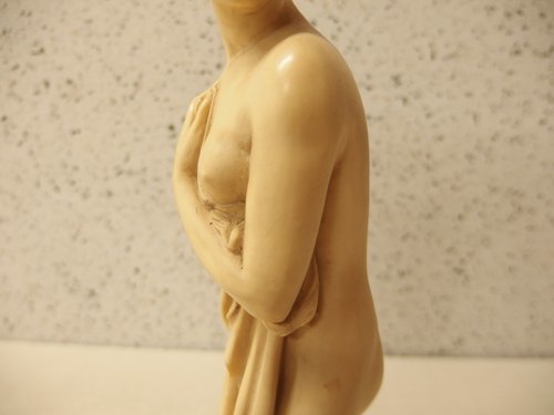 0620569w【SCULPTOR G.RUGGERI 裸婦像 イタリア製】樹脂製/女性/置物/中古品*欠けや傷,擦れや汚れ有り/高さ*37.5cm程_画像3
