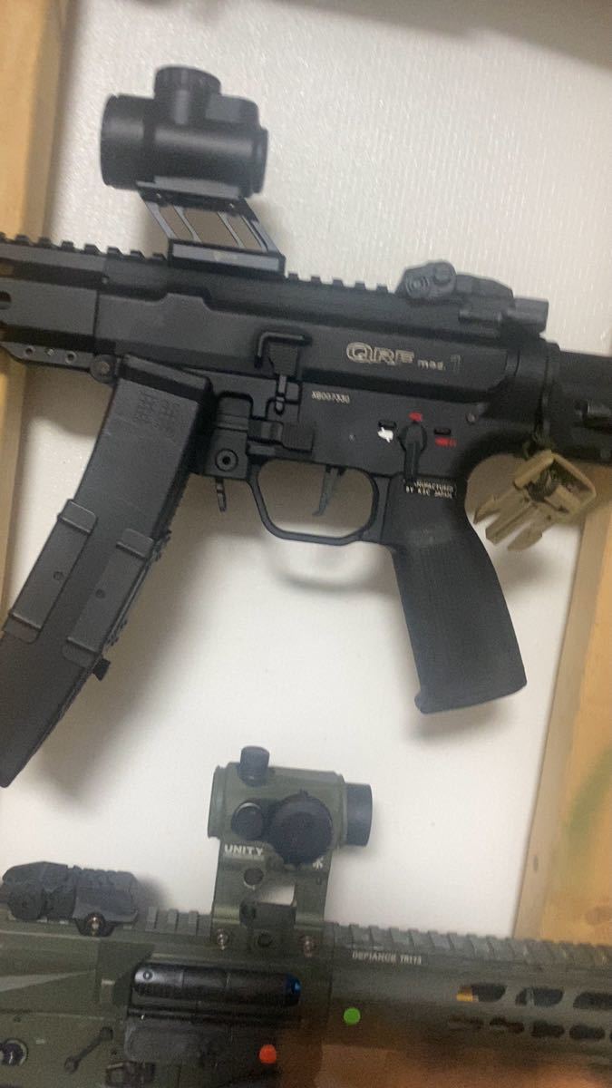 ksc qrf mod1 電動ガン カスタム ドットサイト付き マガジン合計 ksc qrf mod1 電動ガン カスタム ドットサイト付き マガジン合計