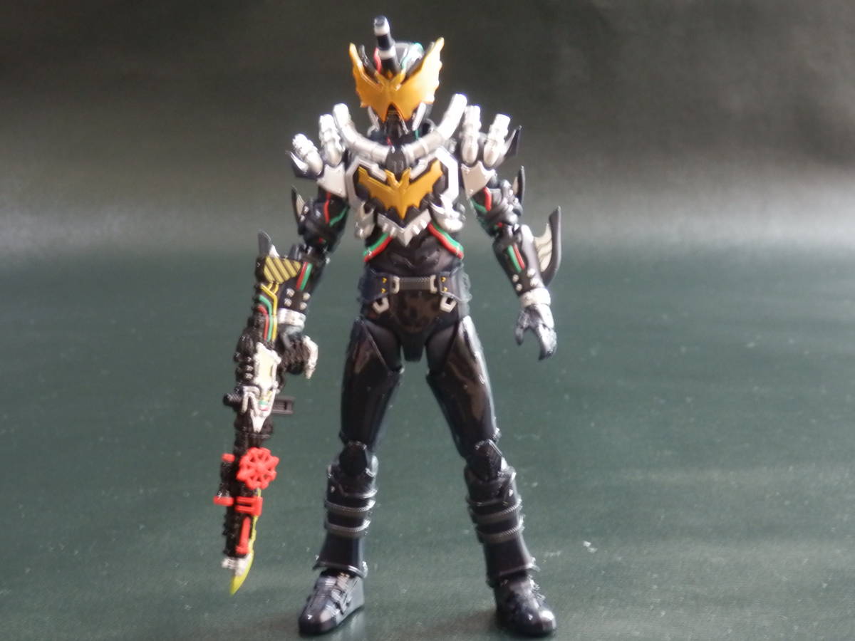 メーカー再生品】 フィギュアーツ ジャンク品 仮面ライダーエボル