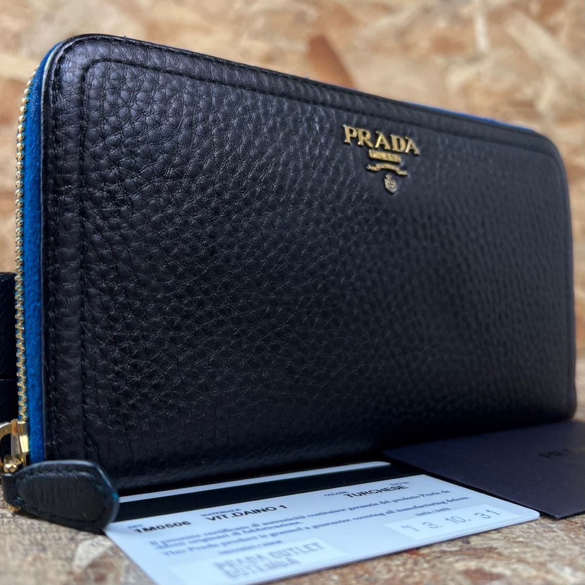 美品】PRADA プラダ サフィアーノ 黒 ジッピーウォレット ラウンド