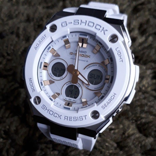 【カシオ】 ジーショック G-STEEL 新品 電波ソーラー ホワイト GST-W300-7AJF 腕時計 男性 未使用品 CASIO メンズ