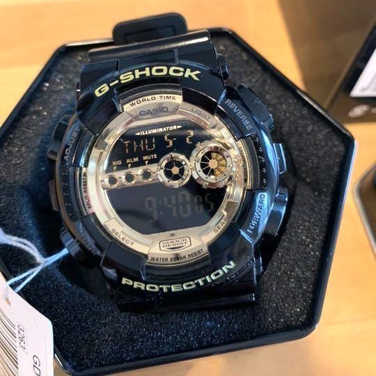【カシオ】 G-SHOCK ブラックゴールドシリーズ 新品 黒金 GD-100GB-1DR（GD-100GB-1JF同型） 逆輸入品 腕時計 メンズ 未使用品 CASIO 男性