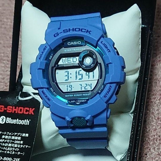 大流行中！ ブルー CASIO Bluetooth搭載 新品 歩数計測 腕時計 GBD-800