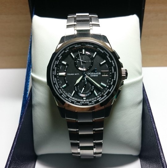 [ Casio ] Oceanus Manta new goods wristwatch OCW-S2000-1A2JF silver world 6 department correspondence radio wave solar clock man CASIO men's unused goods 