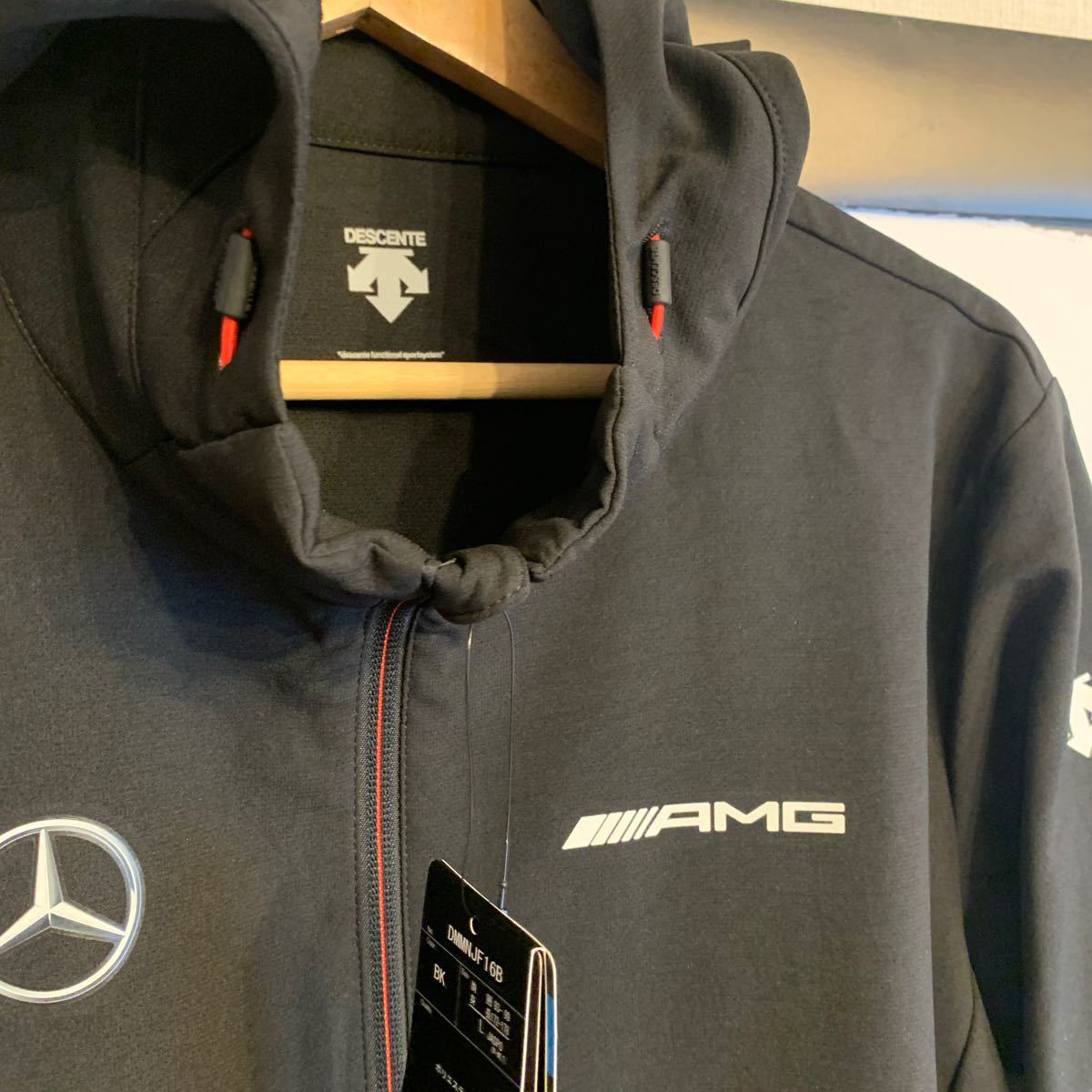 DESCENTE Mercedes AMG デサント　ベンツ　ブルゾン　パーカー