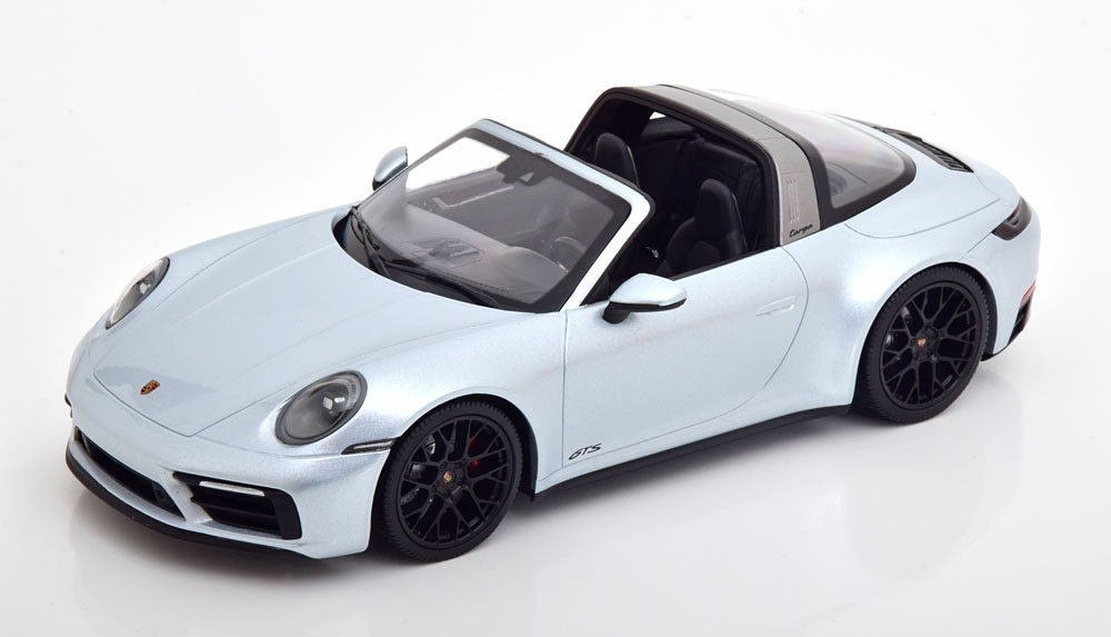 minichmaps 1/18 Porsche 911 (992) Targa 4 GTS 2021 silver　ポルシェ　ミニチャンプス