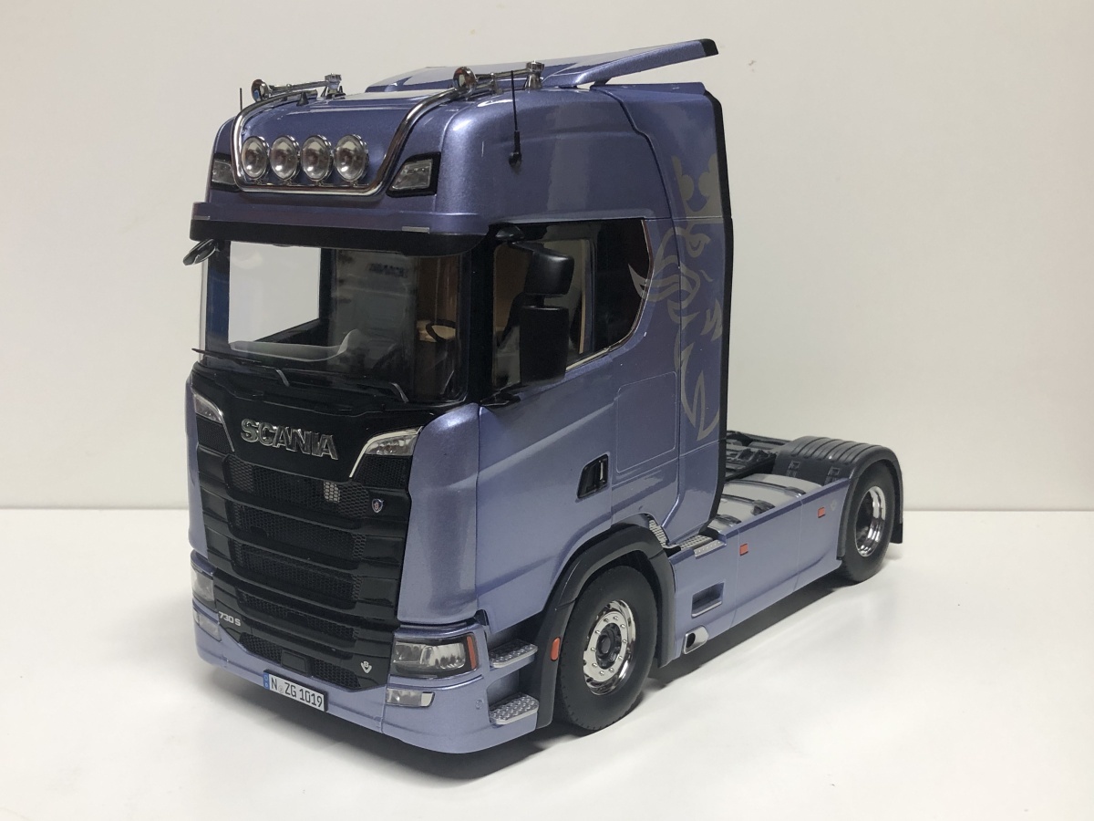 NZG Scania V8 S 4x2 Tractor fiction blue スカニア
