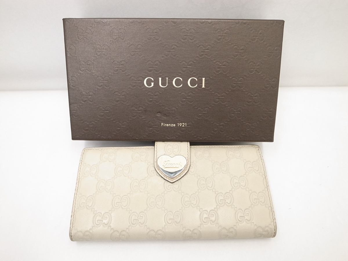 保存版】 三つ折り シマ 【GUCCI】グッチ 長財布 カーフ アイボリー