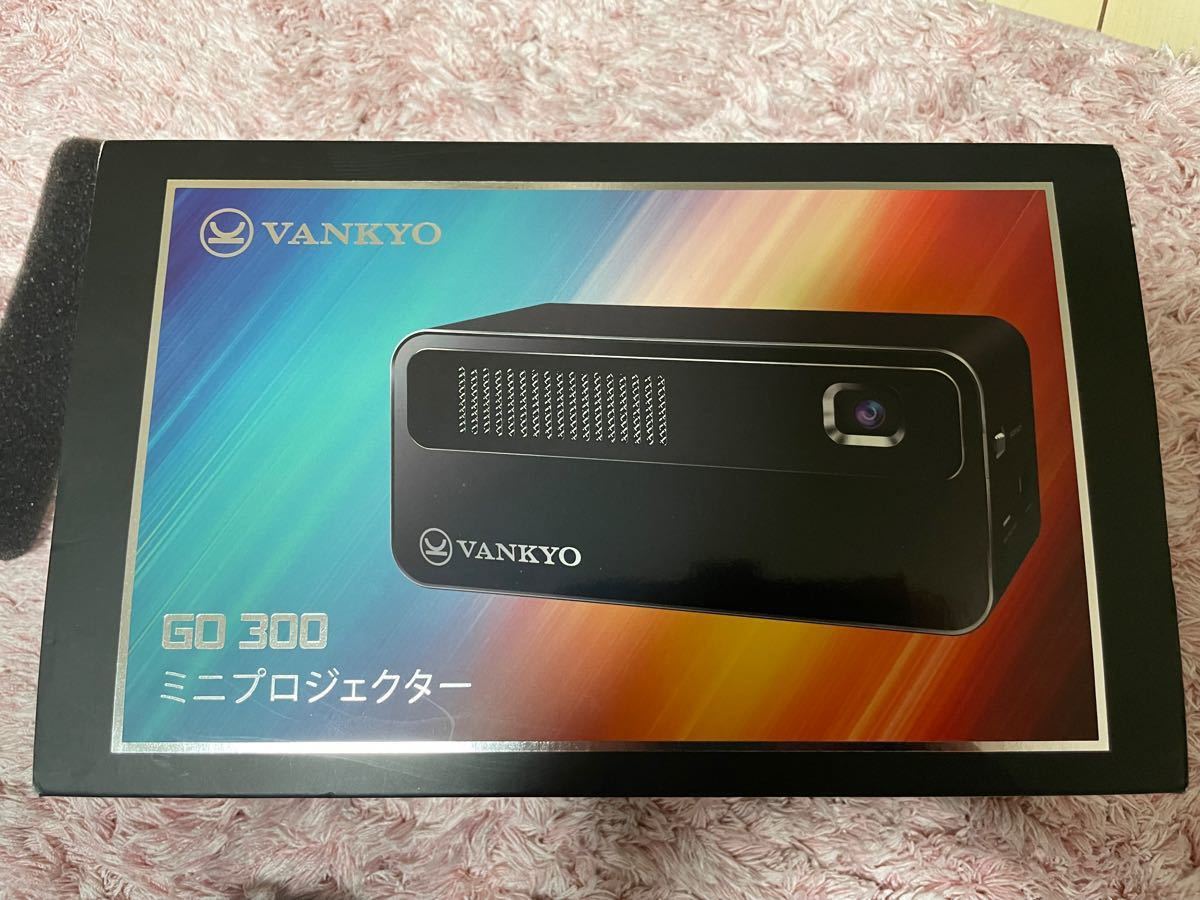 PayPayフリマ｜プロジェクター 小型 天井 家庭用 モバイルプロジェクター VANKYO GO300