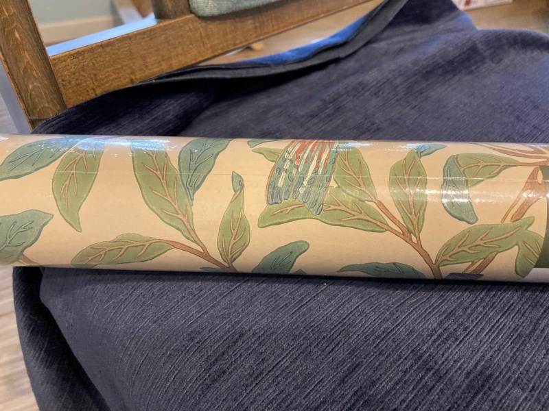 未開封のロールです William Morris 輸入クロス 英国製 壁紙 鳥と