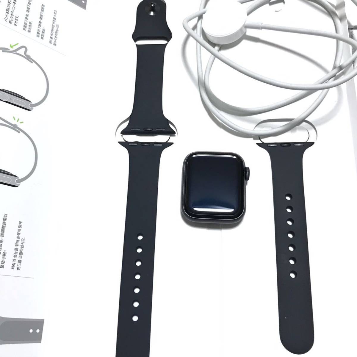 再入荷♪ Apple SE（GPS+Cellularモデル）40mmスペースグレイ Watch SE Watch GPSモデル Nike  40mmスペースグレイアルミニウムケ