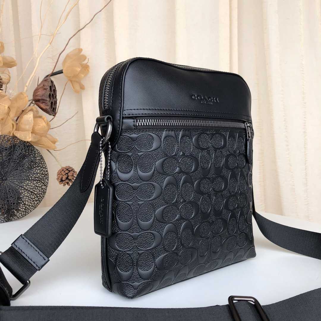 COACHバッグ F73338 ブラック メンズショルダーバッグ 斜め掛け
