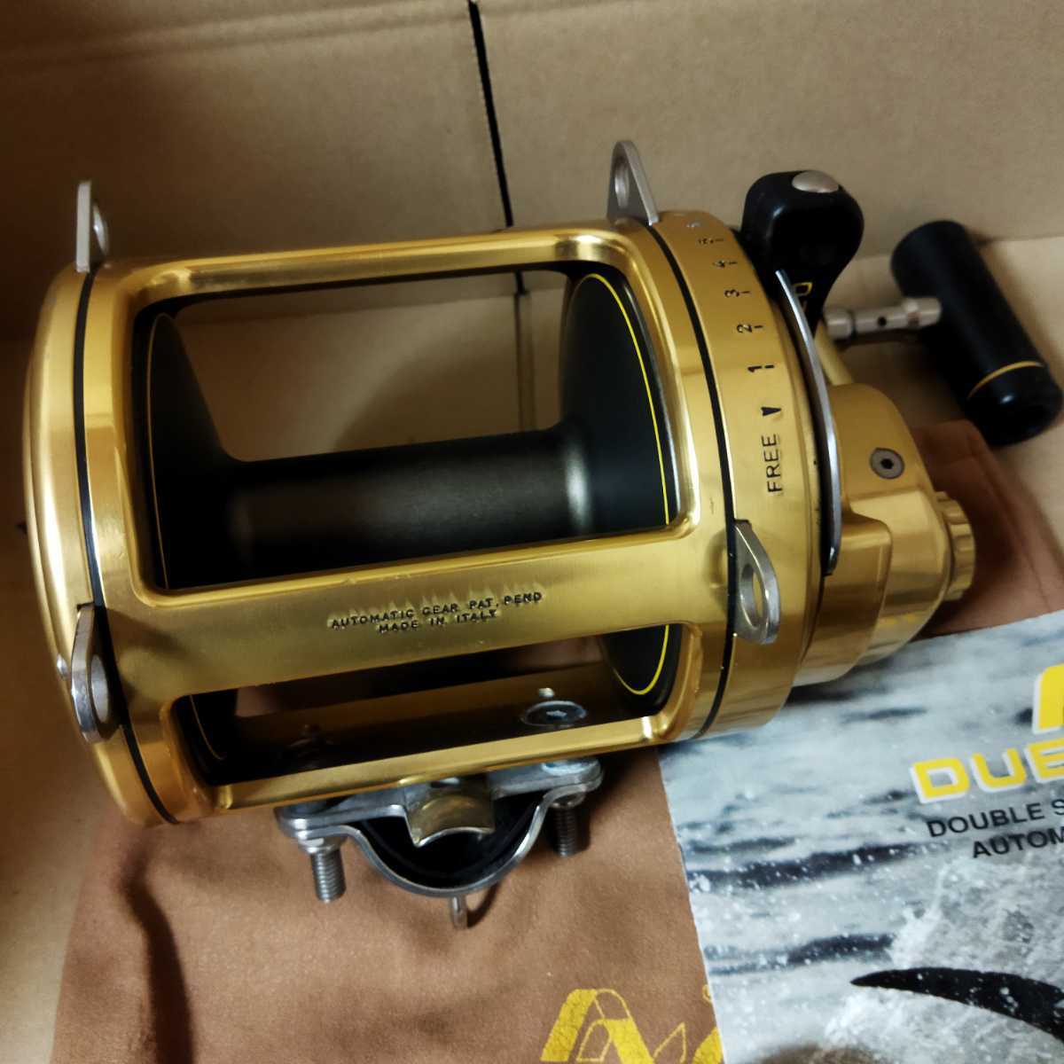 Shimano Tiagra A 2-Speed Lever-Drag Conventional Reel