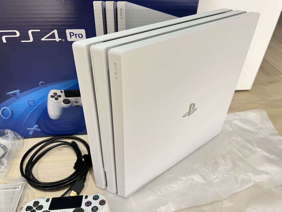 美品! PS4 Pro グレイシャーホワイト 1TB CUH-7200B B02 SONY