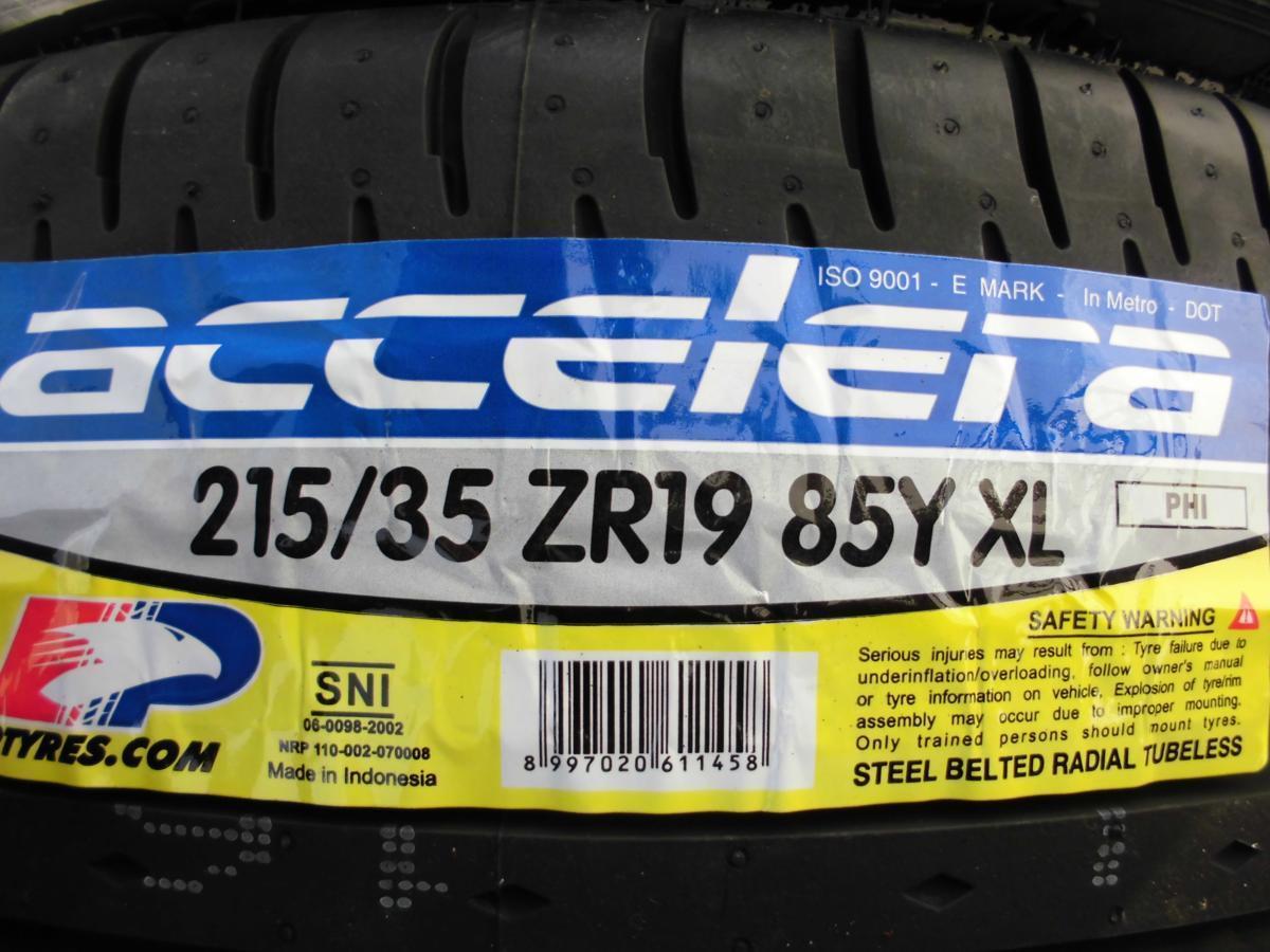 215/35R19 4本セット アクセレラ PHI 未使用品 accelera 沖縄県・離島