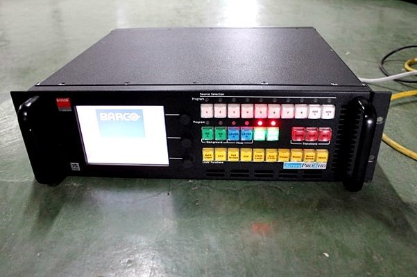 BARCO / bar ko*Screen Pro-2 HD* screen Pro multi format switch .- case attaching 39892Y