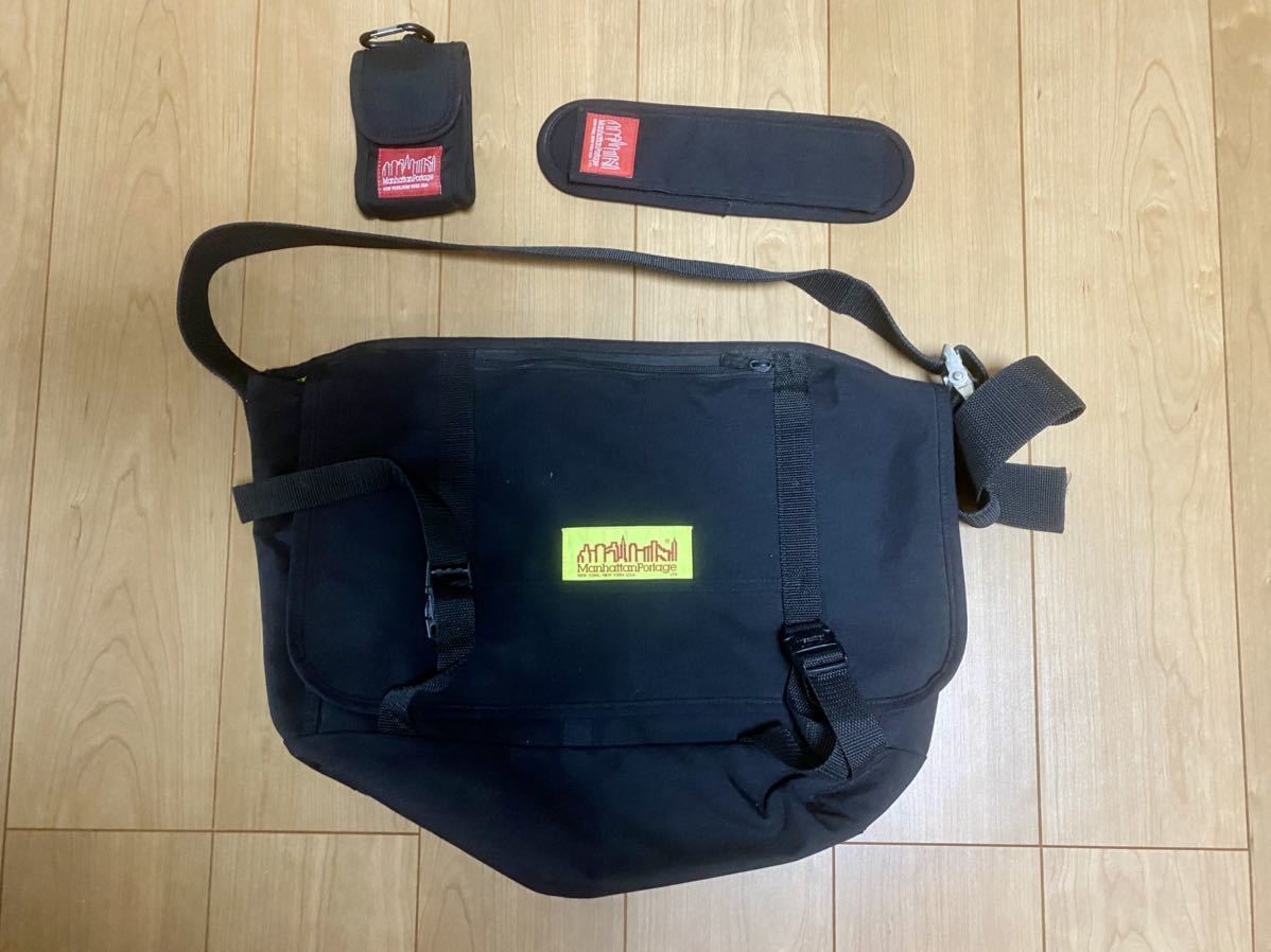 Manhattan Portage Bike Messenger Bag マンハッタンポーテージ メッセンジャーバッグ ブラック ショルダーパッド ミニポーチ_画像1