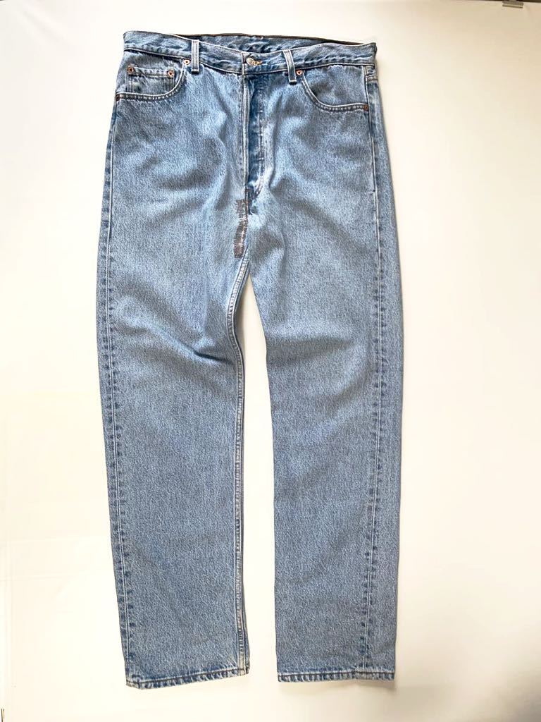 雰囲気抜群 Levi's 501 USA製 90's VINTAGE アイスブルー リペア リーバイス501 95年製 90年代 544刻印 35inch デニムパンツ Gパン 古着_画像2