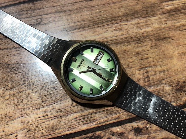 良好 希少 レア ヴィンテージ SEIKO セイコー QR カットガラス デイデイト グリーン 緑 3863-7020 純正ブレス クオーツ メンズ 腕時計
