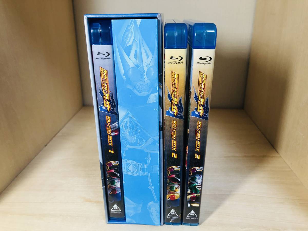 ■送料無料■ 仮面ライダー剣 Blu-ray BOX 全3巻セット 初回限定版 全巻収納BOX付