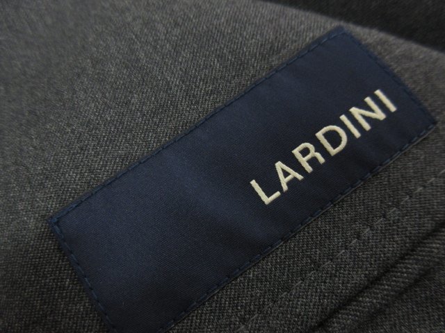 □極美品 【ラルディーニ LARDINI】 シングル3ボタン 段返り スーツ