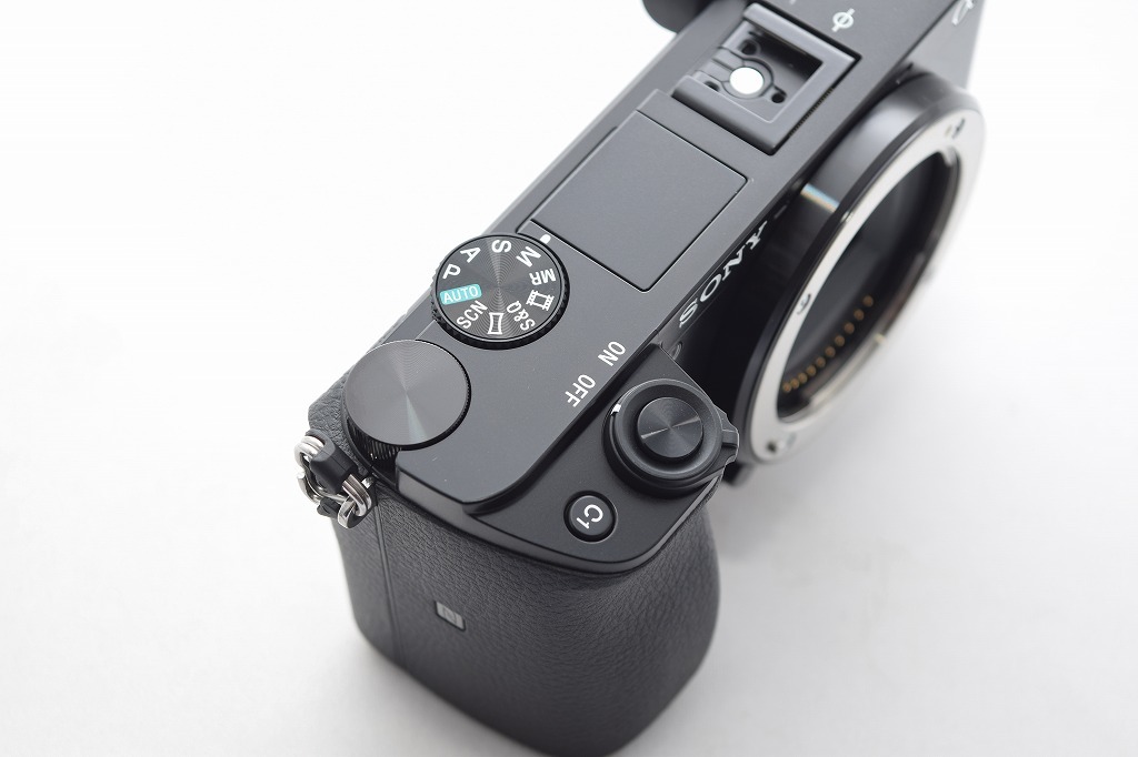  beautiful goods *SONY Sony α6100 body black ILCE-6100* original box attaching * reserve battery attaching 