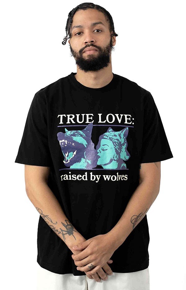 限定セール！】 (レイズドバイウルブス) Wolves By Raised Tシャツ