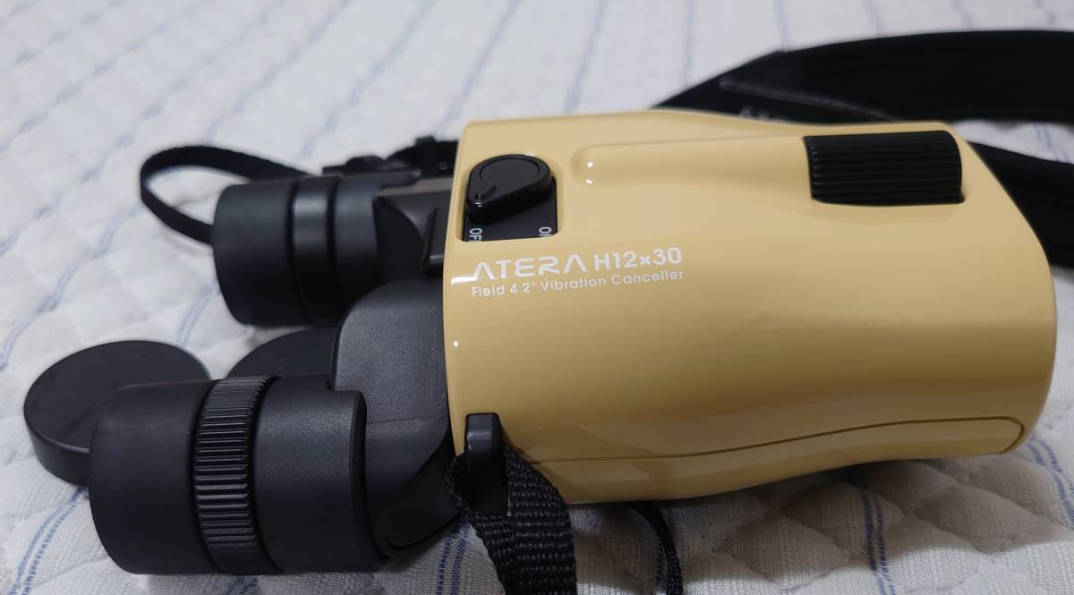 美品 ビクセン(Vixen) 防振双眼鏡 ATERA アテラ ベージュ H12x30