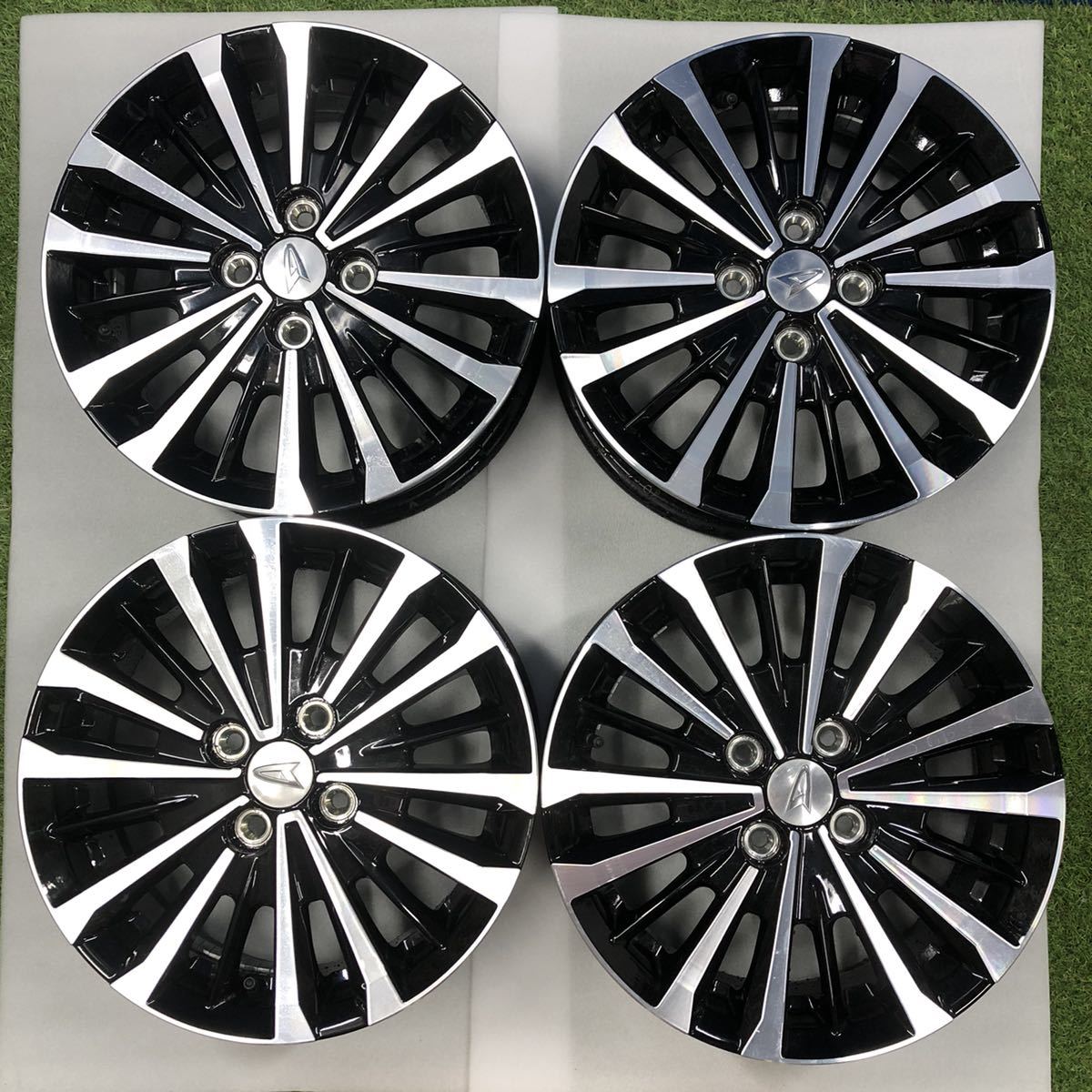 58950712】☆品☆ダイハツ 純正 15インチ 15×5.0J ET 40 PCD100 4穴