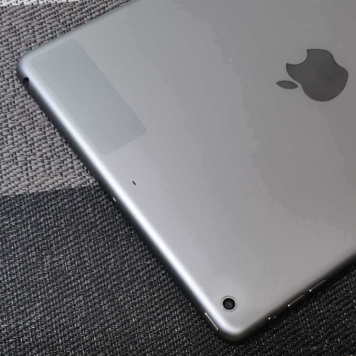 iPad Air 【16GB】 スペースグレイ